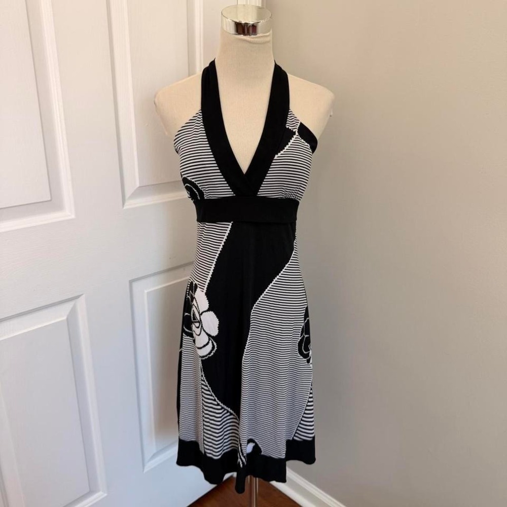Y2K‎ BLACK AND WHITE BODY CENTRAL ABSTRACT PRINT HALTER NECK MIDI DRESS